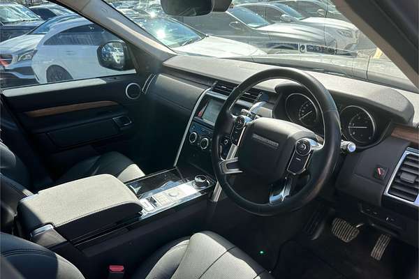 2017 Land Rover Discovery TD6 First Edition Series 5