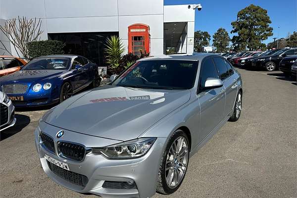 2013 BMW 3 Series 320i F30