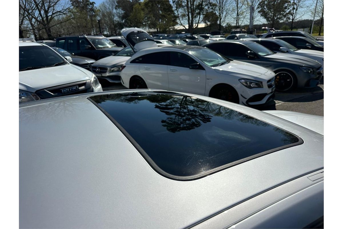 2013 BMW 3 Series 320i F30