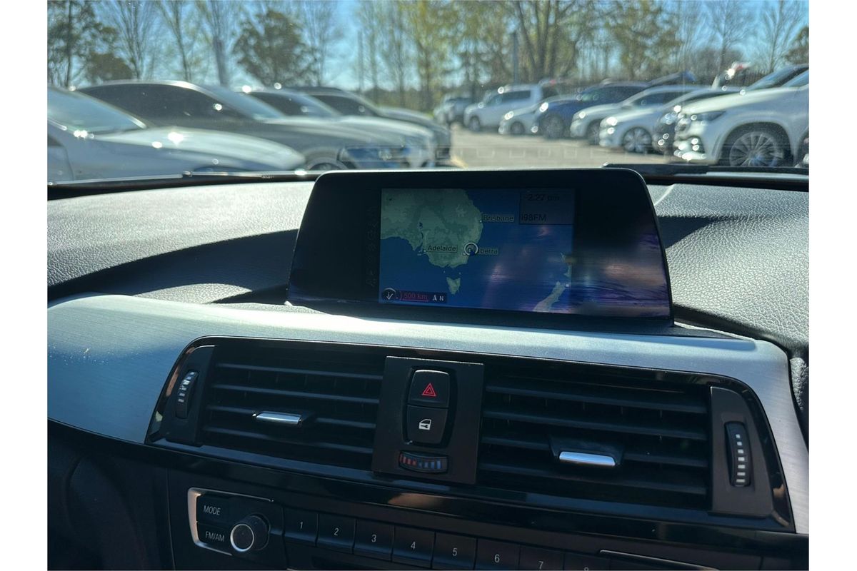 2013 BMW 3 Series 320i F30