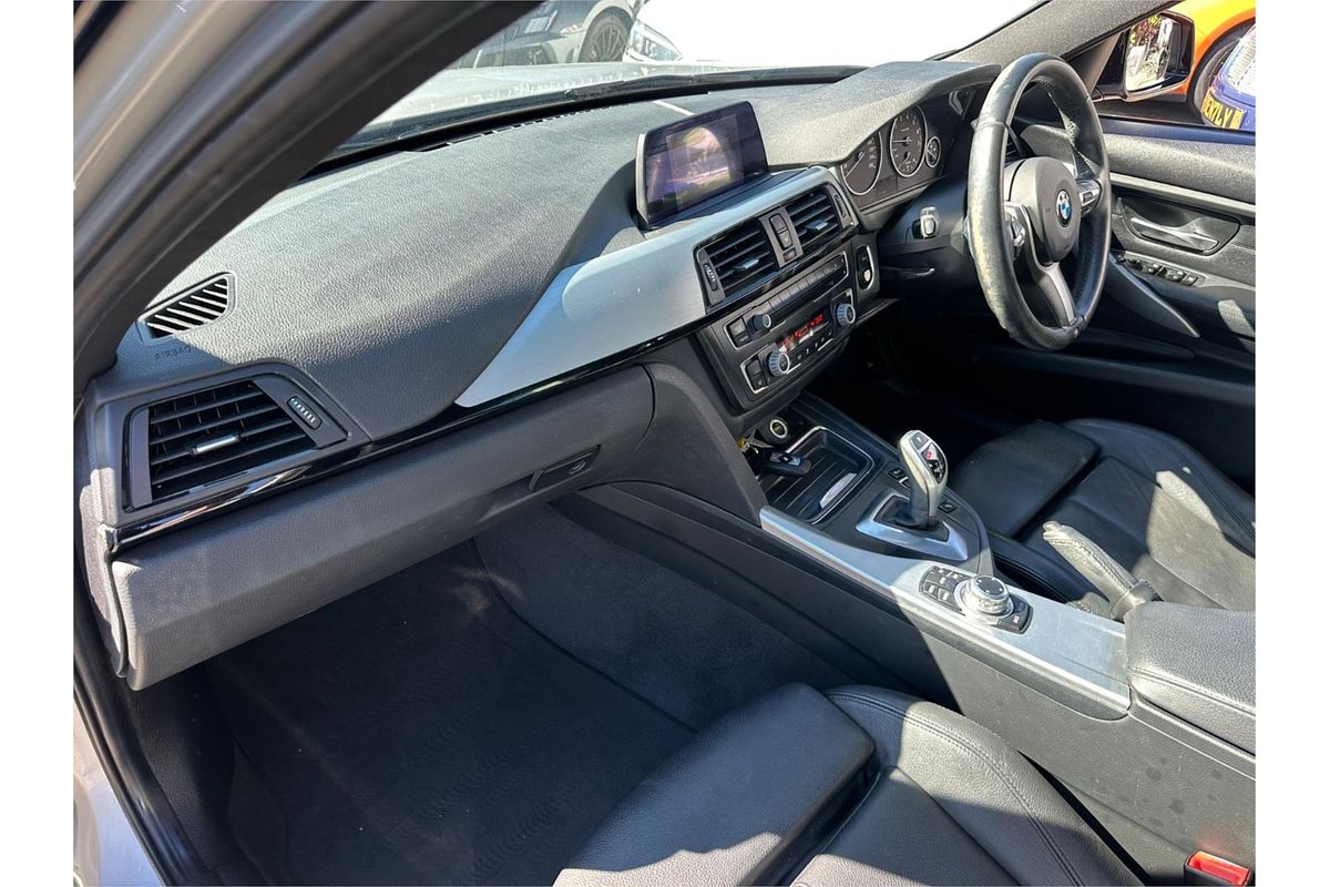 2013 BMW 3 Series 320i F30