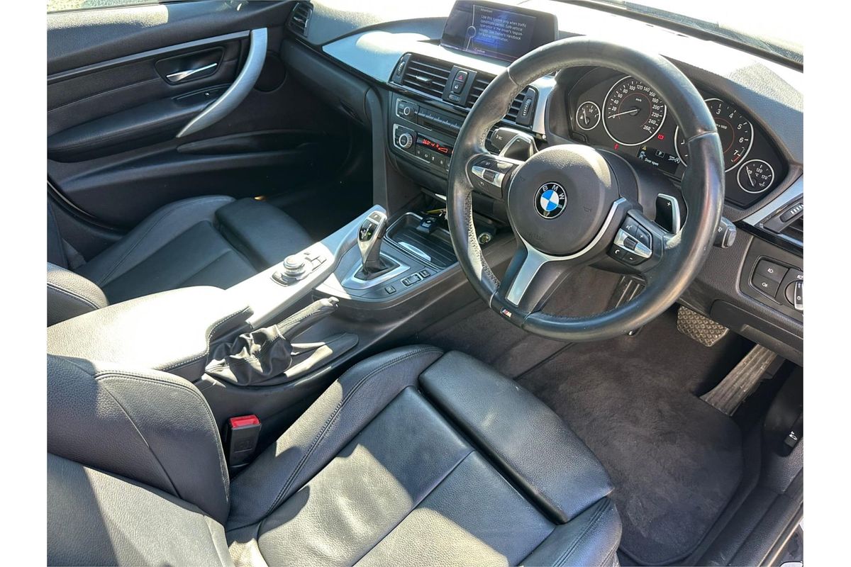 2013 BMW 3 Series 320i F30