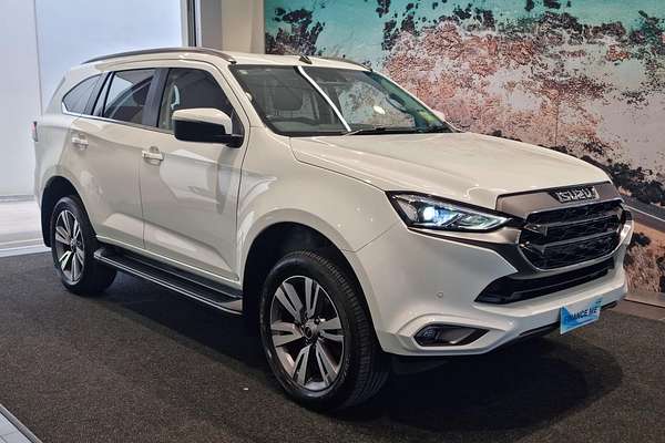 2024 Isuzu MU-X LS-T