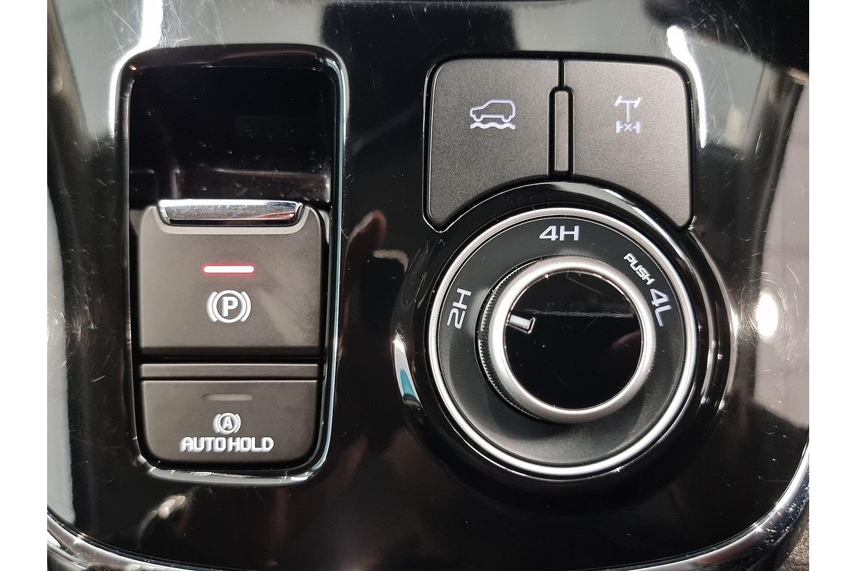 2024 Isuzu MU-X LS-T