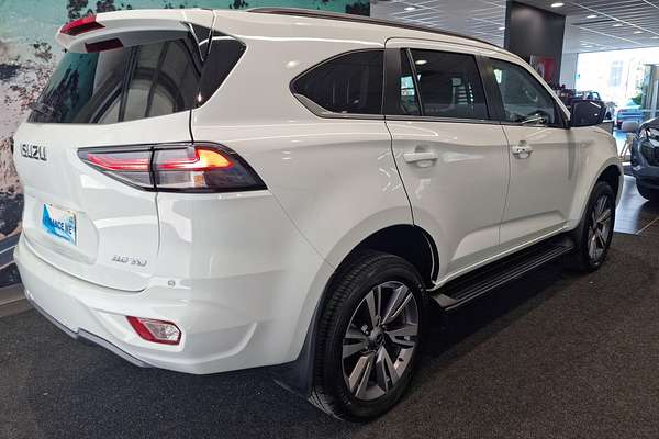 2024 Isuzu MU-X LS-T