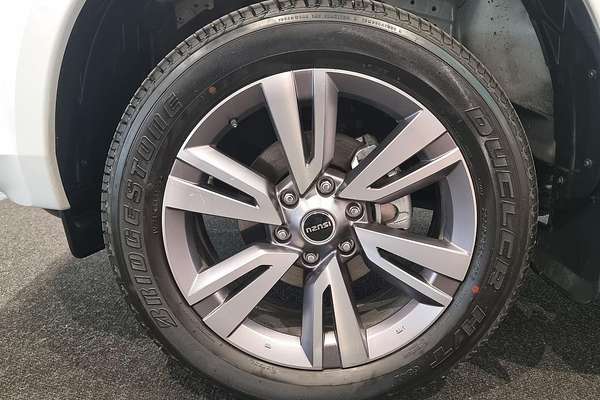 2024 Isuzu MU-X LS-T