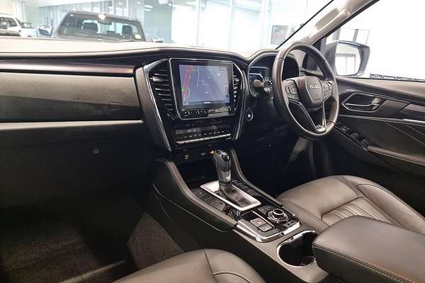 2024 Isuzu MU-X LS-T