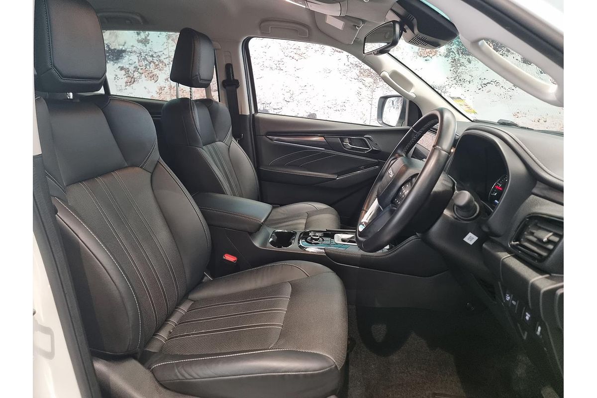 2024 Isuzu MU-X LS-T