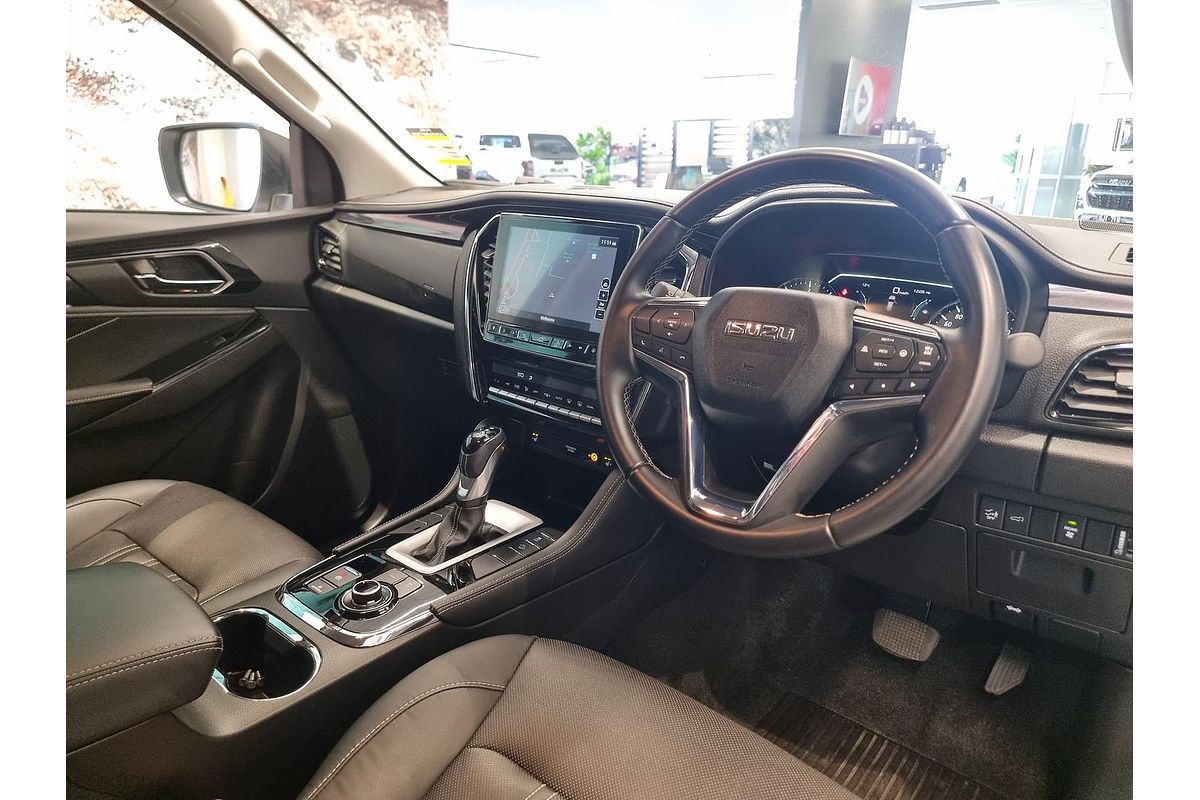 2024 Isuzu MU-X LS-T
