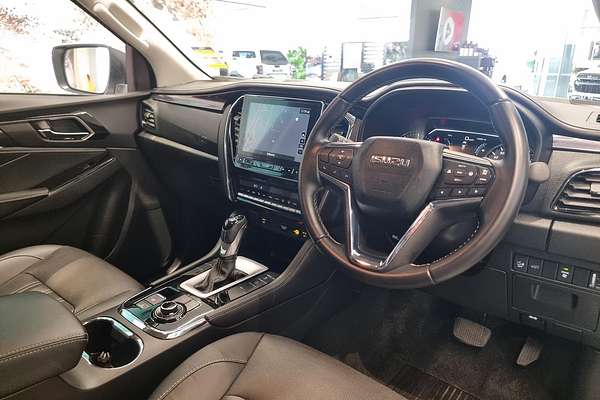 2024 Isuzu MU-X LS-T