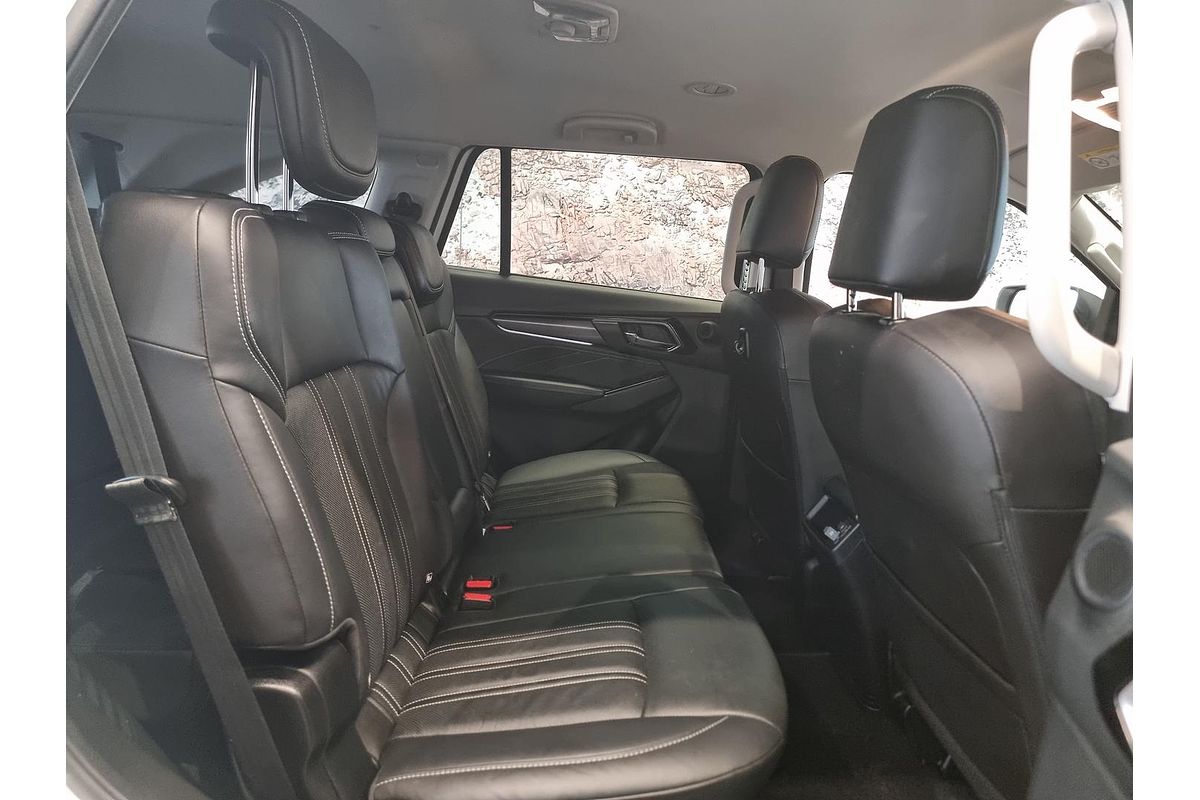 2024 Isuzu MU-X LS-T