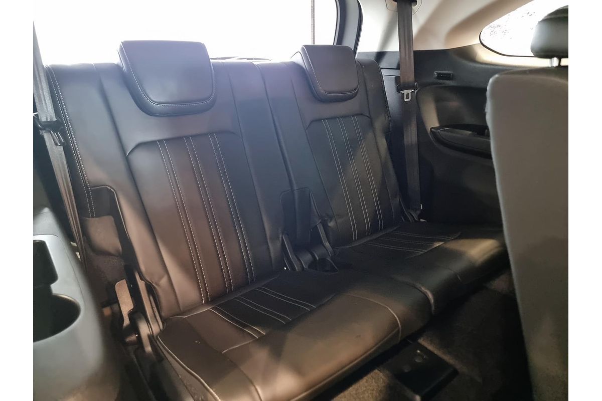2024 Isuzu MU-X LS-T