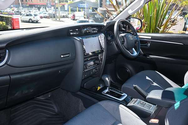 2024 Toyota Fortuner GXL GUN156R