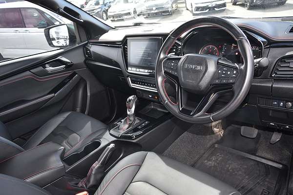 2023 Isuzu D-MAX X-TERRAIN 4X4