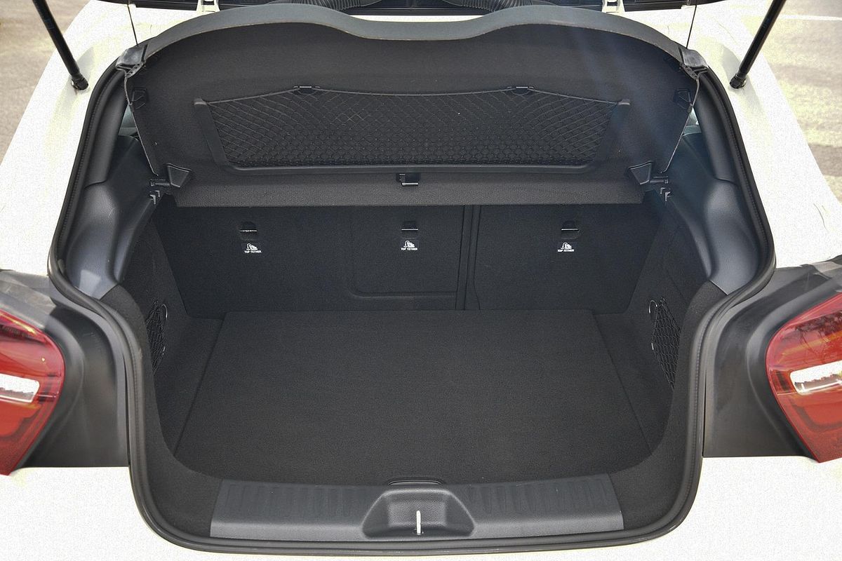 2016 Mercedes-Benz A-Class A180 W176