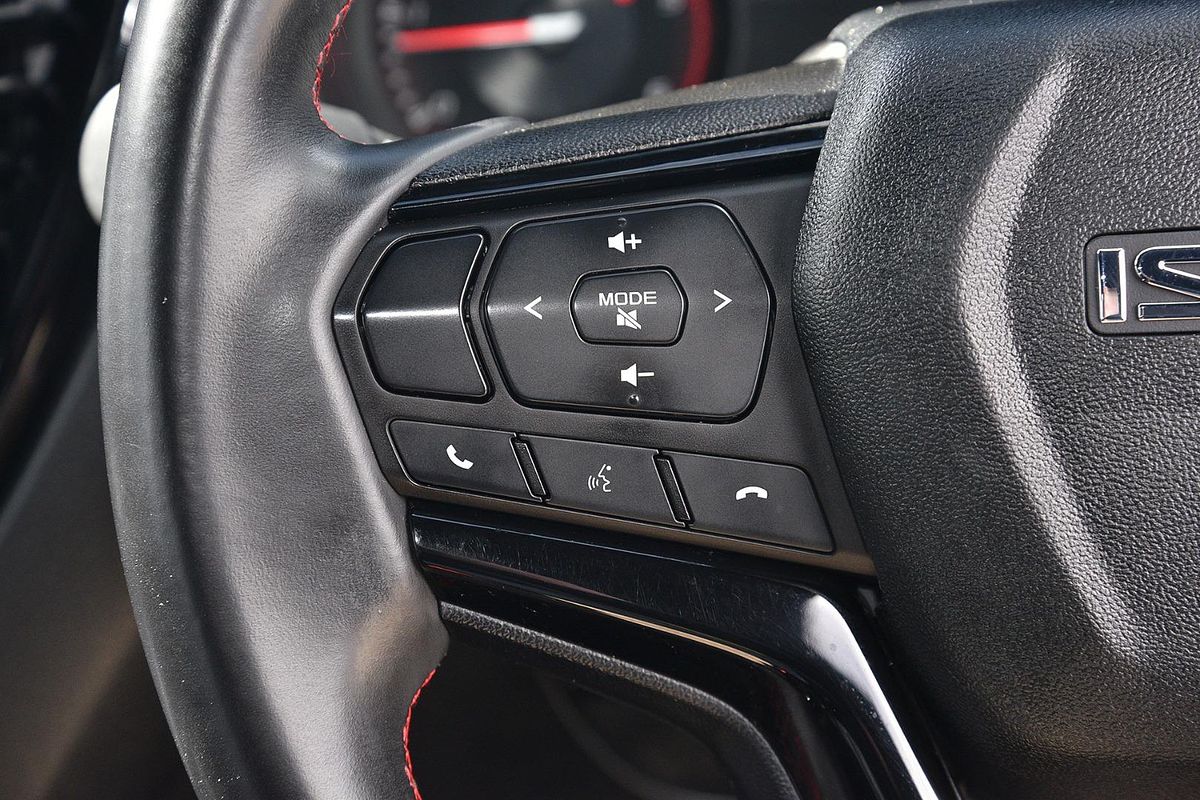 2023 Isuzu D-MAX X-TERRAIN 4X4