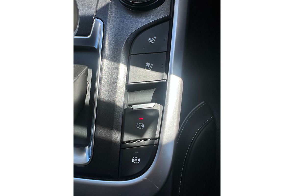 2023 GWM Tank 300 Ultra Hybrid P01