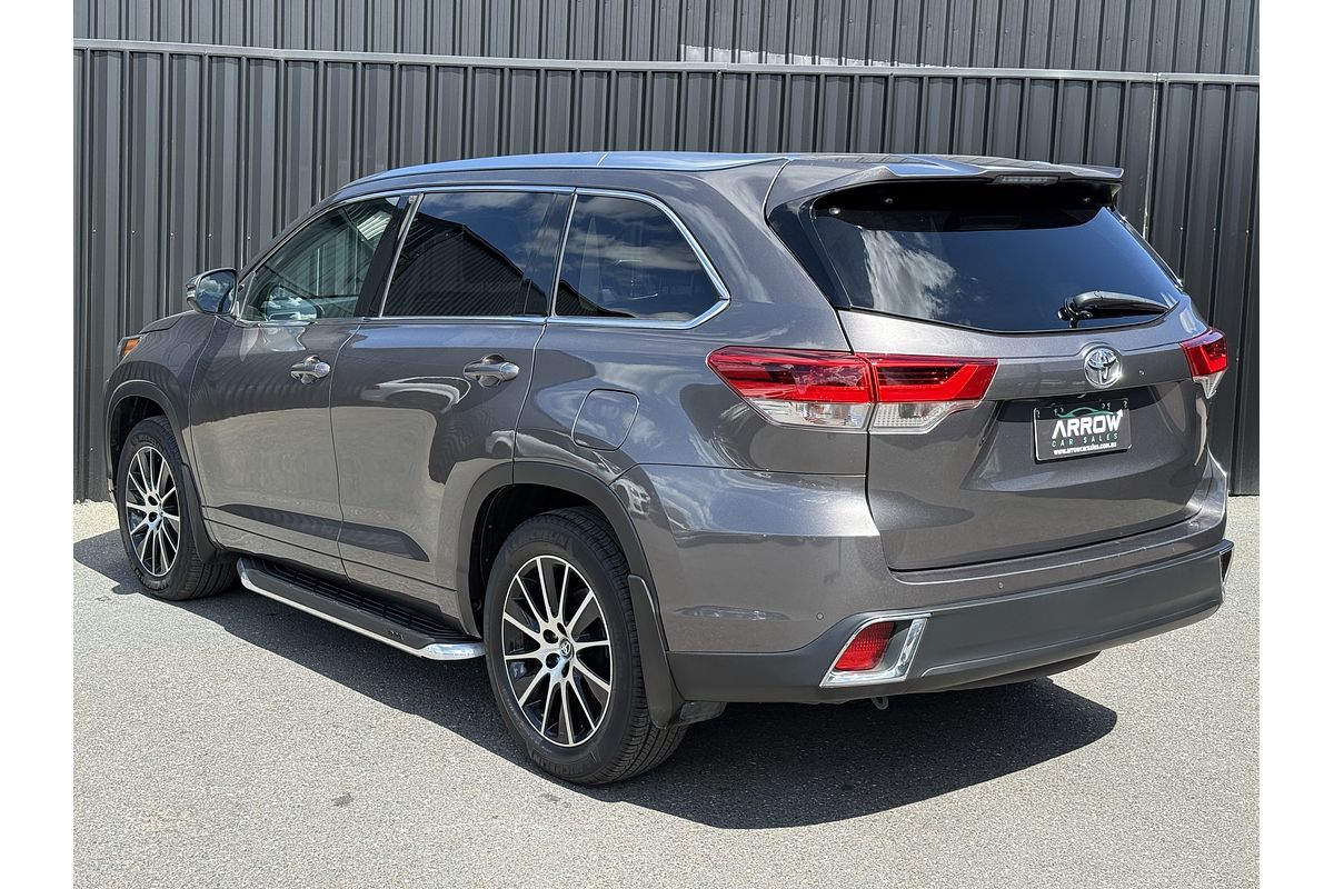 2017 Toyota Kluger Grande GSU55R