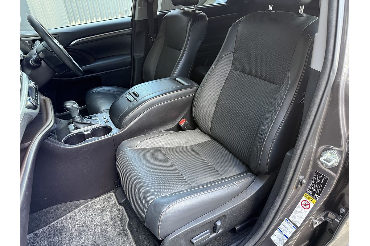 2017 Toyota Kluger Grande GSU55R