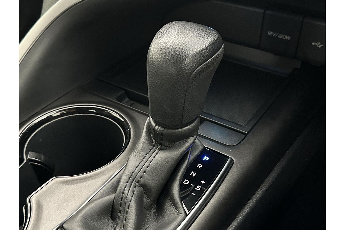 2021 Toyota Camry Ascent AXVH70R