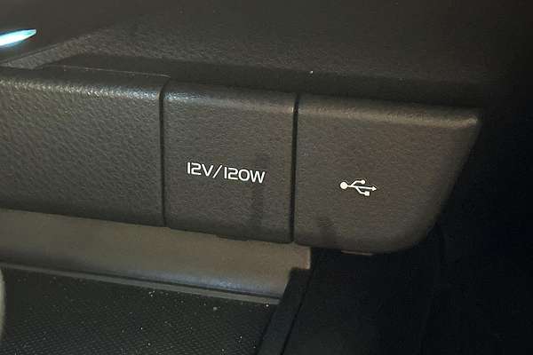 2021 Toyota Camry Ascent AXVH70R