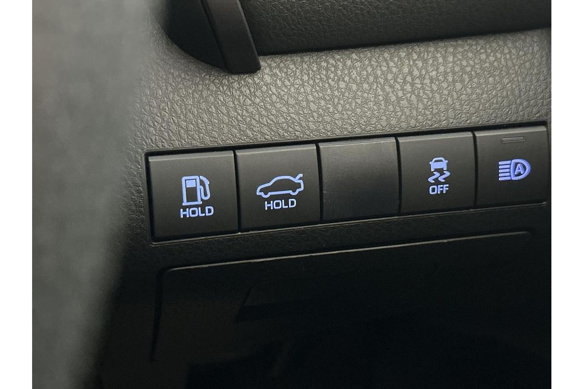 2021 Toyota Camry Ascent AXVH70R