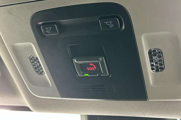 2021 Toyota Camry Ascent AXVH70R