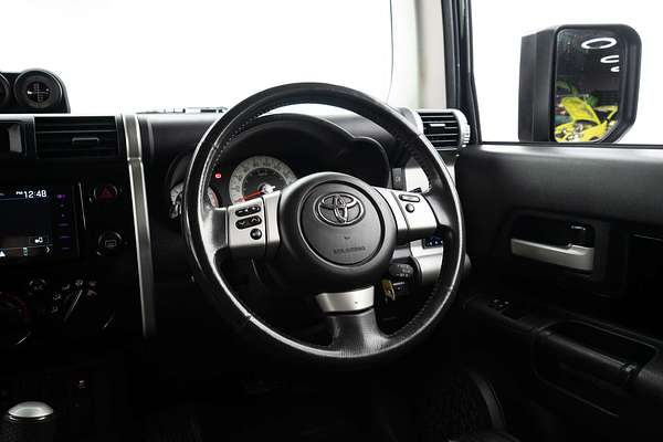 2014 Toyota FJ Cruiser GSJ15R