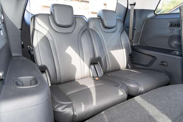 2025 Mahindra XUV700 AX7L