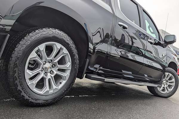 2025 Chevrolet Silverado 1500 LTZ Premium W/Tech Pack T1 4X4