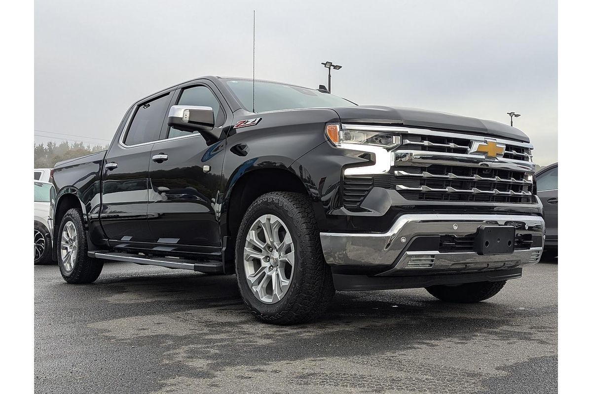 2025 Chevrolet Silverado 1500 LTZ Premium W/Tech Pack T1 4X4