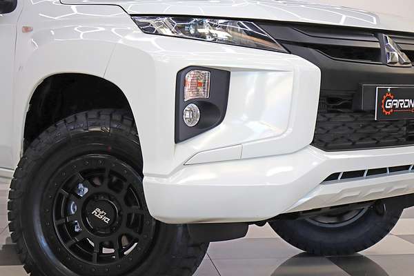 2021 Mitsubishi Triton GLX MR 4X4