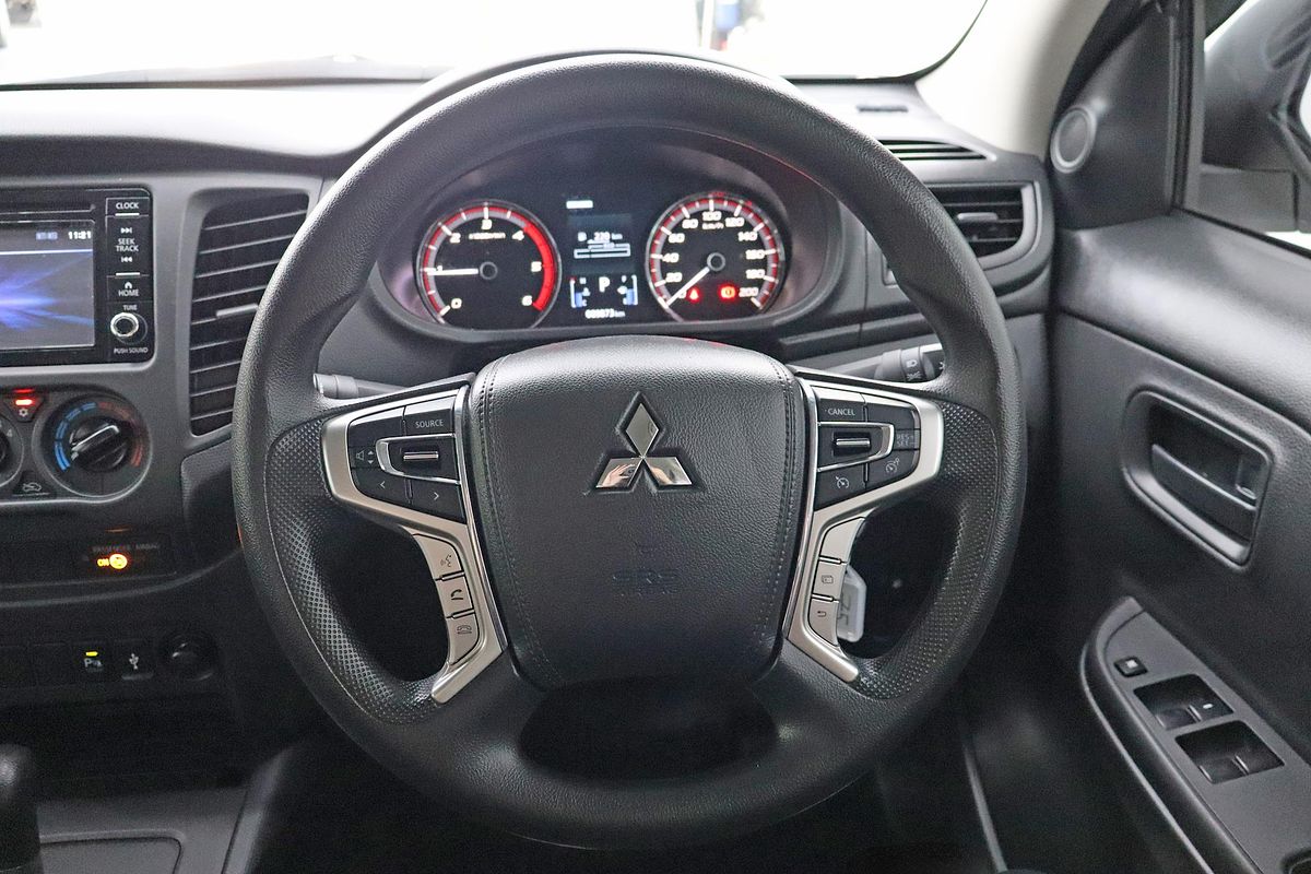 2021 Mitsubishi Triton GLX MR 4X4
