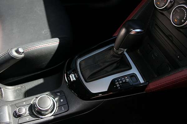 2015 Mazda CX-3 sTouring DK