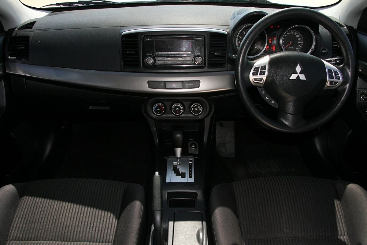 2013 Mitsubishi Lancer ES CJ