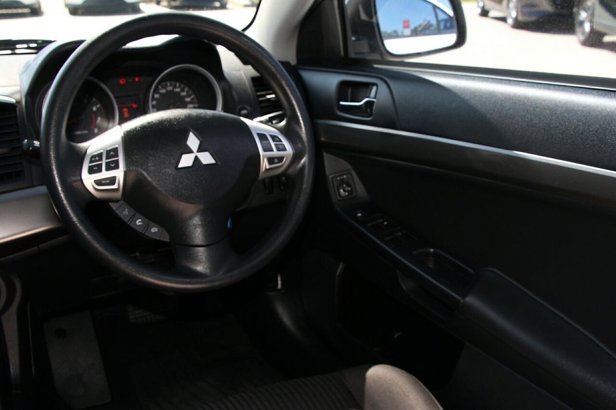 2013 Mitsubishi Lancer ES CJ