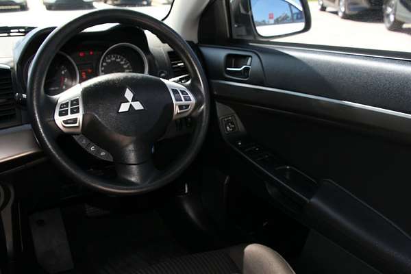 2013 Mitsubishi Lancer ES CJ