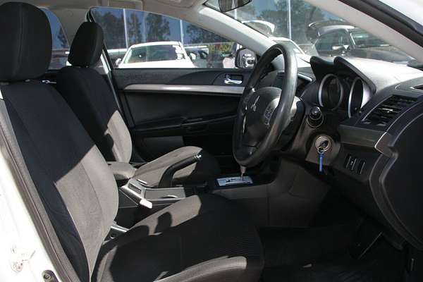 2013 Mitsubishi Lancer ES CJ