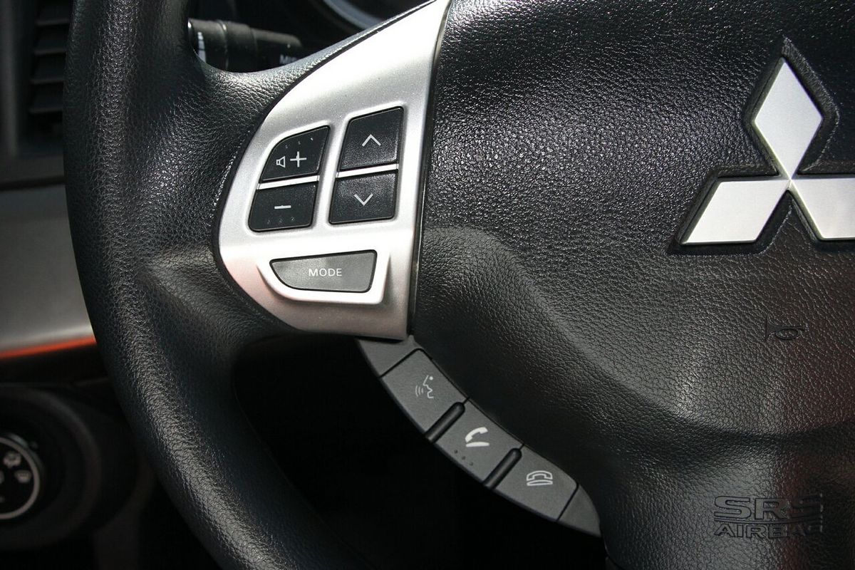 2013 Mitsubishi Lancer ES CJ