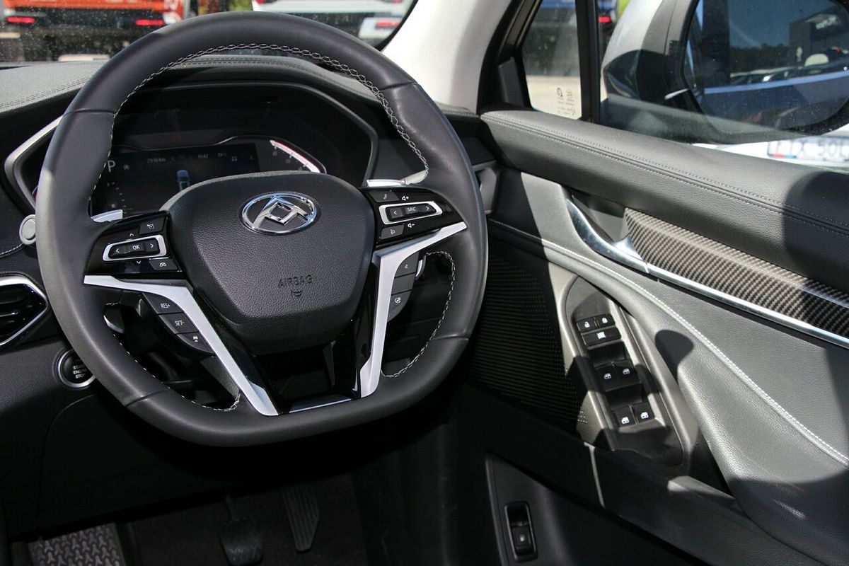 2024 LDV D90 Executive SV9A