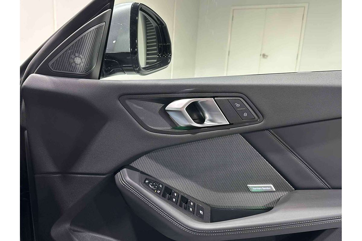 2025 BMW 2 Series 220 M Sport F74