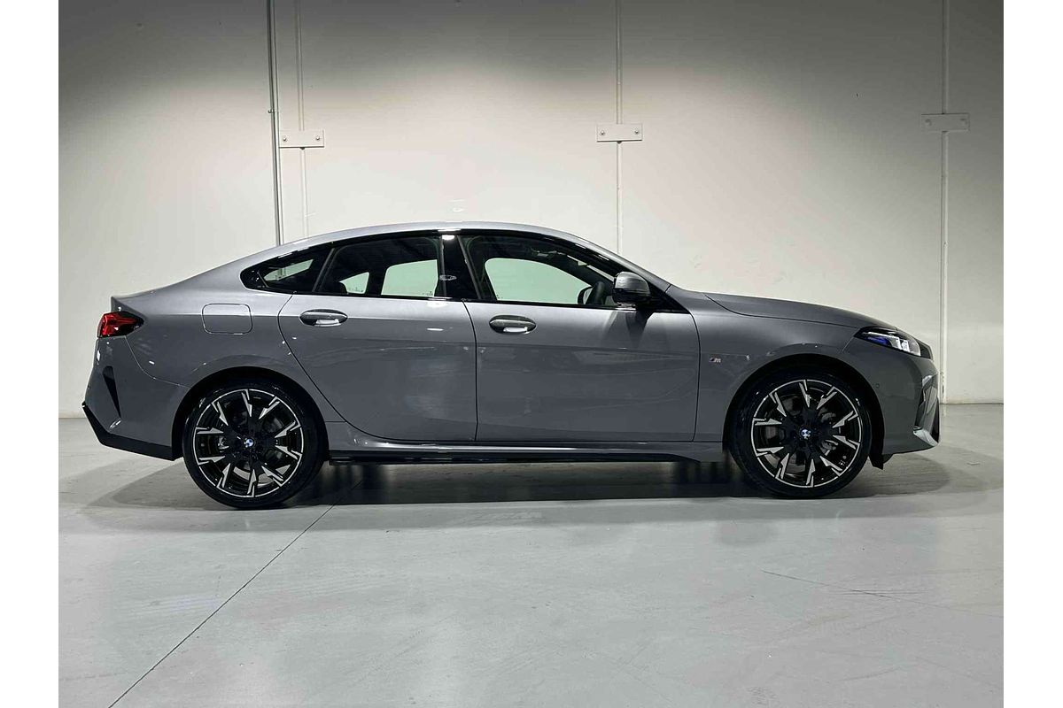 2025 BMW 2 Series 220 M Sport F74