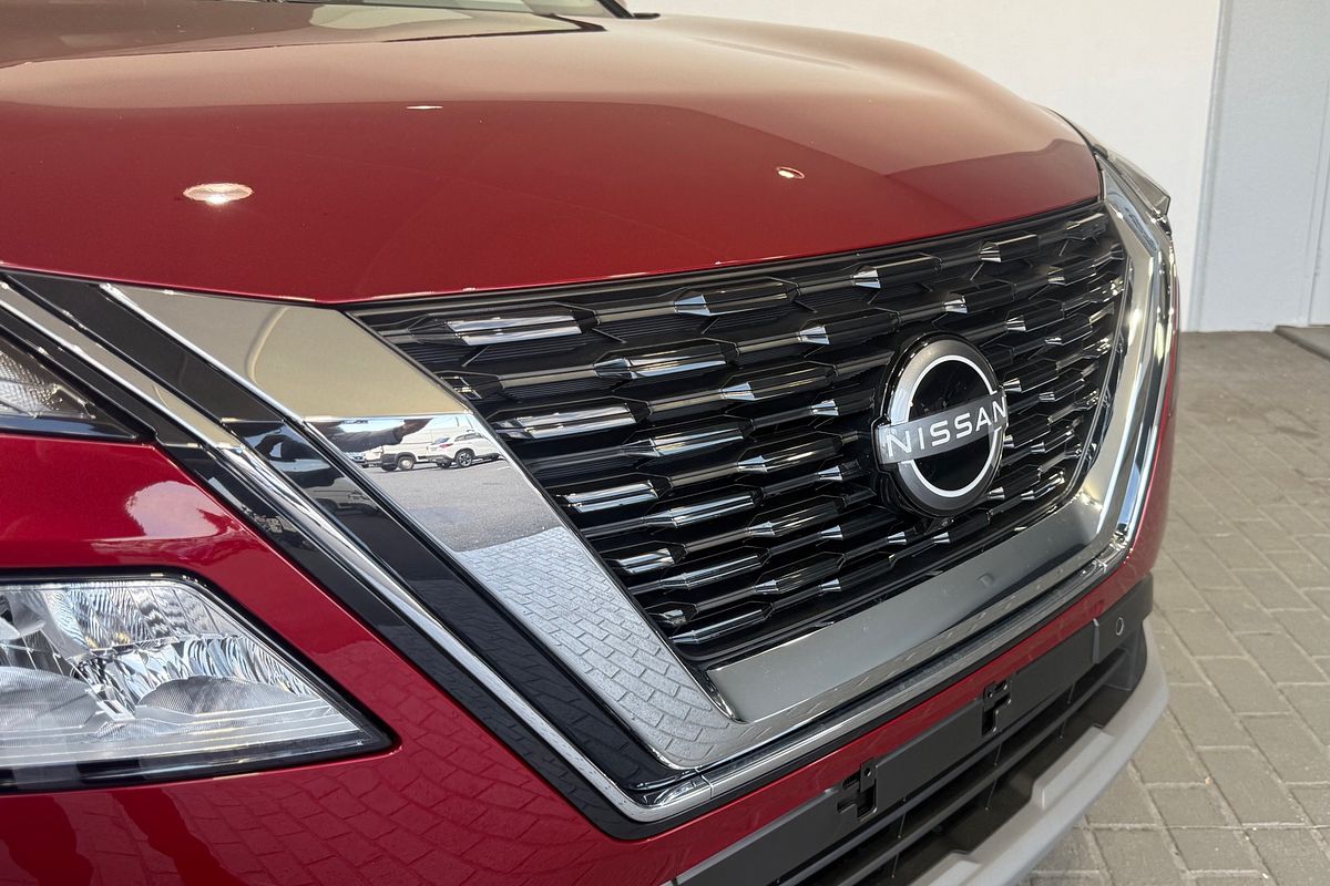 2025 Nissan X-TRAIL ST-L T33