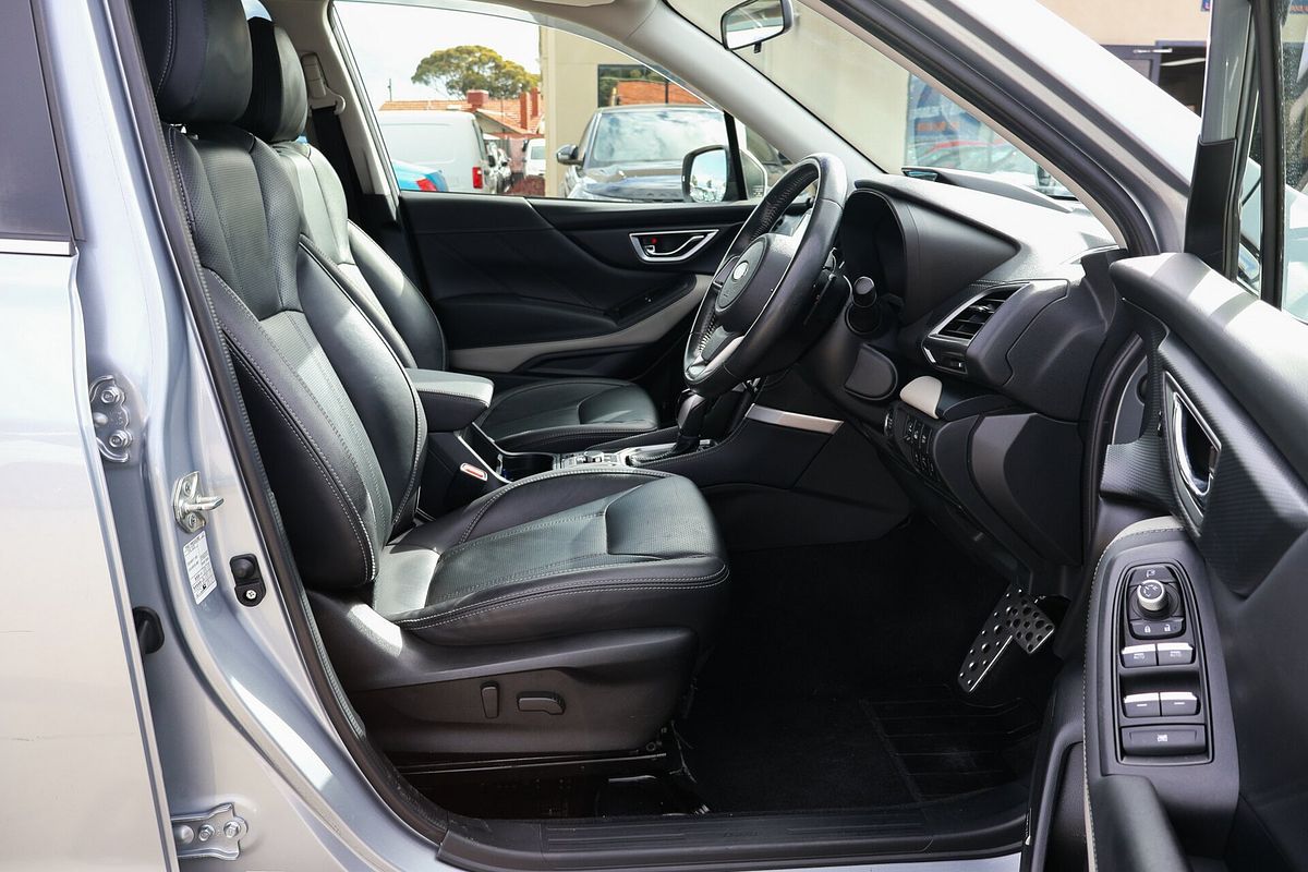 2022 Subaru Forester 2.5i-S S5