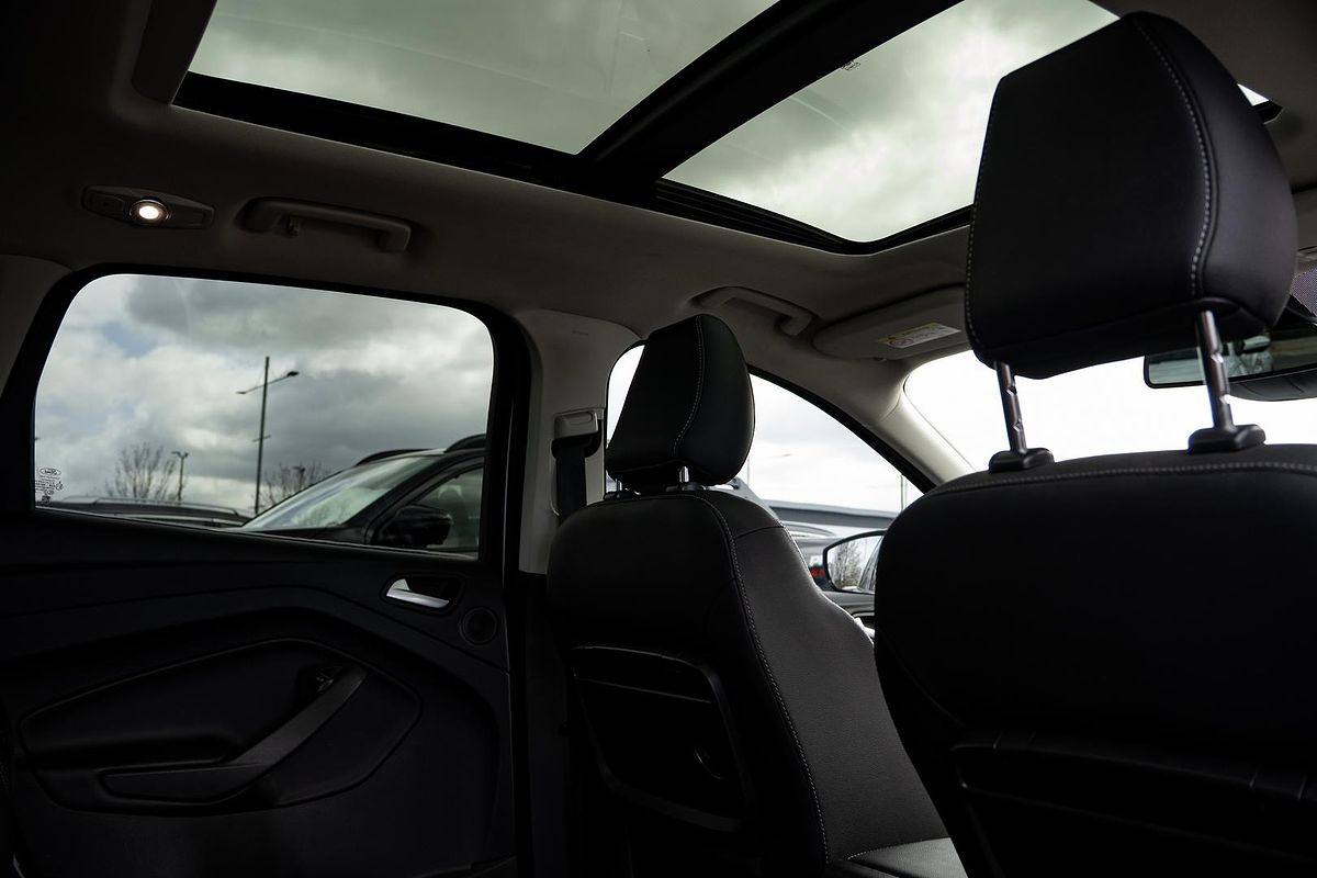 2017 Ford Escape Titanium ZG