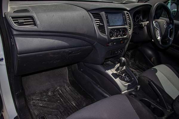 2022 Mitsubishi Triton GLX MR Rear Wheel Drive