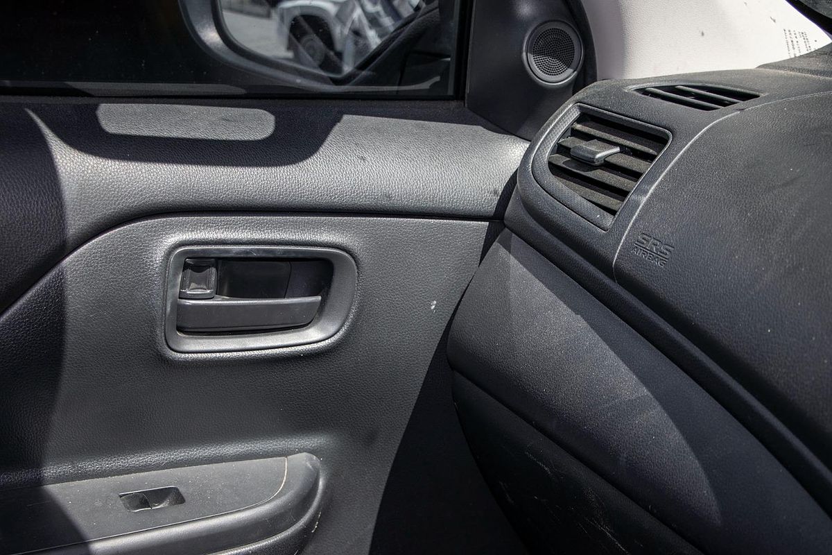 2022 Mitsubishi Triton GLX MR Rear Wheel Drive