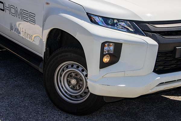 2022 Mitsubishi Triton GLX MR Rear Wheel Drive