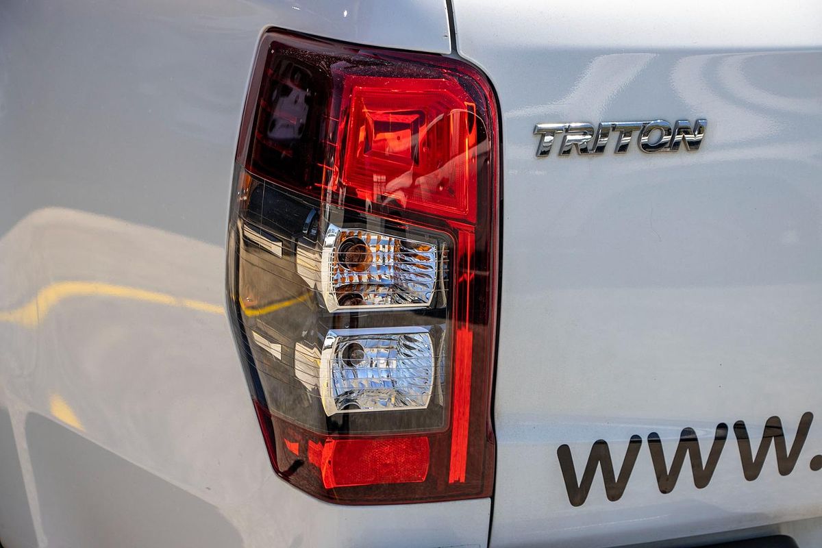 2022 Mitsubishi Triton GLX MR Rear Wheel Drive
