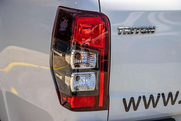 2022 Mitsubishi Triton GLX MR Rear Wheel Drive